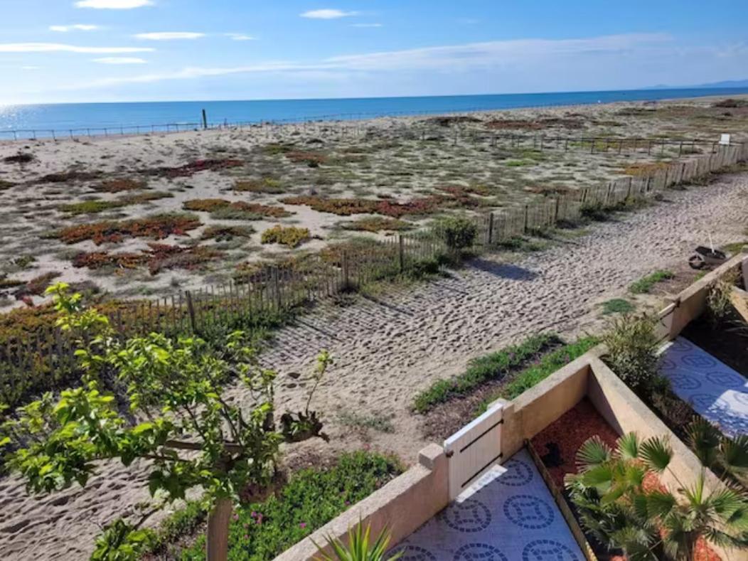 Maison Face A La Mer Sur Le Sable Le Barcarès Eksteriør bilde